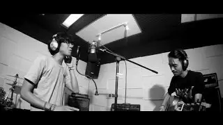 Hoolahoop - Angel Or Keisha (Official Music Video)