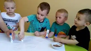 Делаем волшебный вулкан из цветной манки. Красиво, безопасно и очень нравится детям!
