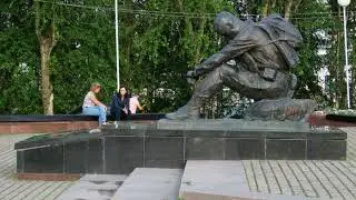 УЛОЧКИ СЫКТЫВКАРА. Слова –Л.Осипова. Музыка-Л.Осипова и А.Ломтев. Исполнение, видеоряд – А. Ломтев.