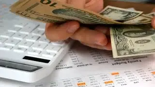 Loud budgeting on Free Money Friday