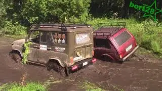 нива против уазов по следам spintires