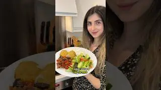 Настя на кухне - тефтельный суп, котлеты, овощное рагу, рис, салат, шоколадный банановый кекс