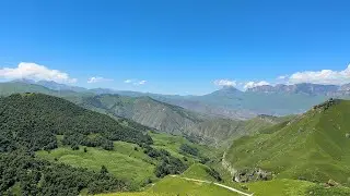 The sound of the Wind and the Crickets in the Summer Mountains