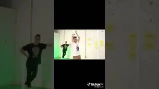 Включи, когда будет грустно, ты знаешь кому скинуть) 😊 
