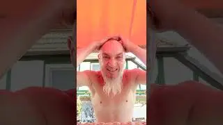 Опять залип в соцсетях?