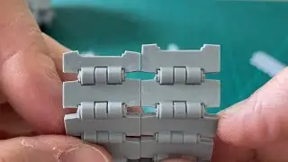 Perfect track fit on the Land Raider Proteus (Forge World)