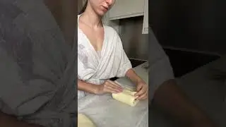 Ленивые хачапури из готового слоеного теста. Быстро и вкусно !