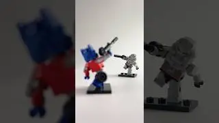 Почему у Лего не было таких прикольных фигурок трансформеров как креоны от Hasbro?