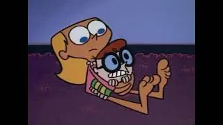 Dexter's Laboratory - Dee Dee Feet