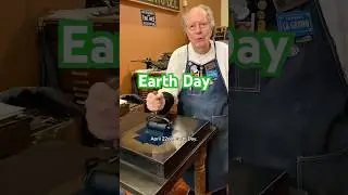 Howard letterpress prints a large heritage oak for Earth Day 🌎 (April 22)