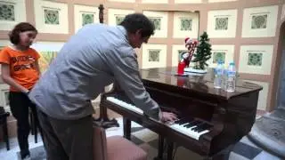 Marianna playing the king's piano!