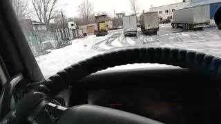 FH 13.VOLVO. Пошёл холодный воздух.Заклинило заслонку в центральной печки. Как её найти?