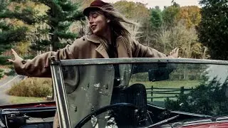 Taylor Swift's boyfriend is a terrible driver...