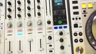 Pioneer Cdj 2000 Nexus 2 & Djm 900 Nexus 2 Limited Edition White