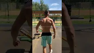 Тренировка на спортплощадке #shorts #тренировканаспину #тренировка #workout