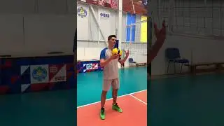 НАПАДАЮЩИЙ УДАР в волейболе. Как АТАКОВАТЬ с 4 зоны со своего приема? #shorts