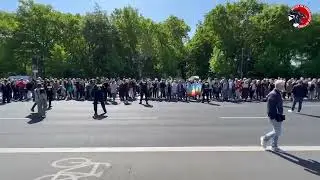 В Берлине украинского посла Андрея Мельника толпа назвала нацистом