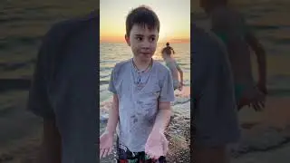 Руками