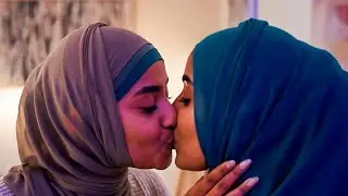 Muslim Women in Turban Kissing | Hot Lesbian Kissing