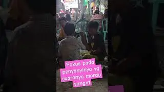 fokus ke penyanyi saja