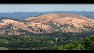 ENCHANTED ROCK
