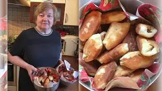 Пирожки с мясом и капустой!Готовит мама)