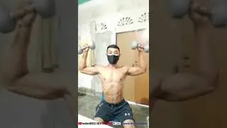 Pria Kekar Berotot Sixpack Olahraga Di Rumah Pamer Badan Keringetan | Hot Muscle Sixpack Hunk Sweaty