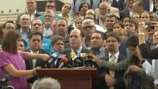 Oposición venezolana promete defenderse ante Constituyente