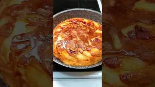 Шарлотка на кефире 🥧