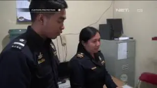 Penemuan Narkoba Dibalik Kerudung, Ibu ini Mengaku Tidak Tahu - Customs Protection