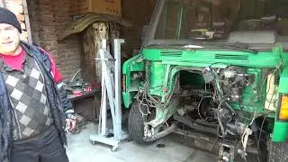 Перебрали и установили двигатель на "Кузнечика" Мерседес Т1