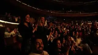 استمتعوا بتألق الفنان الكبير كاظم الساهر في حفله الرائع على مسرح أوبرا دبي!
