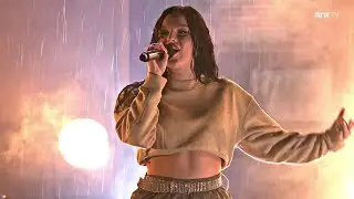 Alan Walker - Darkside (feat. Torine) (Live Performance)