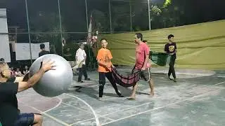 LEMPAR BOLA PAKAI SARUNG ‼️ Lomba 17 Agustus 2024 Graha Kalimas 2