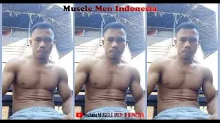 Abang Kekar Berotot Sixpack Pamer Otot Duduk Santai | Hot Muscle Enjoying His Time