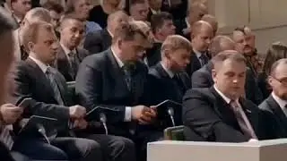 Новый Президент Зеленский решил самым строгим способом снять депутатов