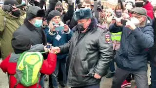 Задержание ребенка на митинге Навального в Москве 23.01.2021