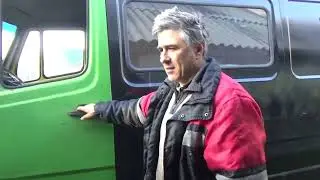 Собираем Мерседес Т1 ч1 Установка двигателя