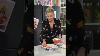 Рецепт фаршированных куриных грудок с беконом и морковью от Юлии Высоцкой 
