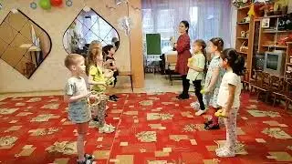 Видео # 41. Игра с инструментами. Педагог Арина Титова, г. Титова, г. Иркутск.