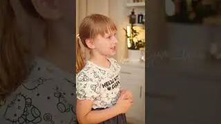 Мини-шаурма с ветчиной из окорока «Велком» и йогуртовым соусом.