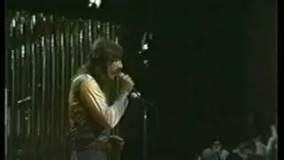 Pieces Of April (1975) - Three Dog Night