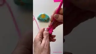 Сердечко крючком. Показываю,  как вяжется соединительный столбик.