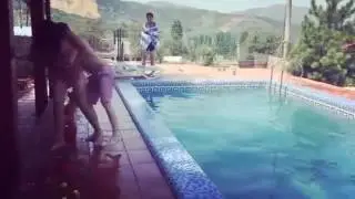 BOLA QIZNI QUCHOQLAB BAQIRTIRVORDI
