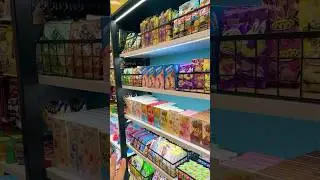 ОБЗОР НА СЛАДОСТИ😨😱 ДЕЛАЮ ПОДАРКИ ДРУЗЬЯМ😍