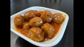 How to Make Homemade Meatballs in a Delicius Sauce