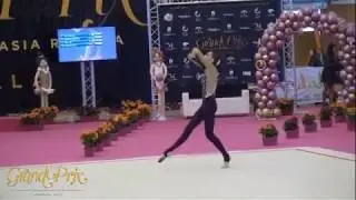 Влада Никольченко Обруч Финал - Гран-При Марбелья 2019