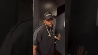 Mario getting ready for #VERZUZ with Omarion