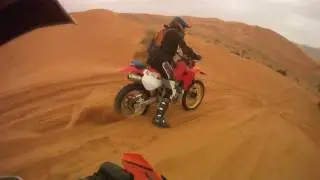 Desert ride after the rain - XR650R and KTM 525 near Dubai
