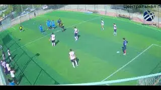 Игроки «Athlete» и «SAZ» получили красную карточку за агрессивное поведение